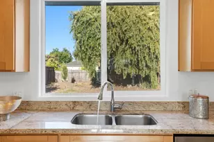 1030 Bradley Way, East Palo Alto, CA 94303 - Photo 15
