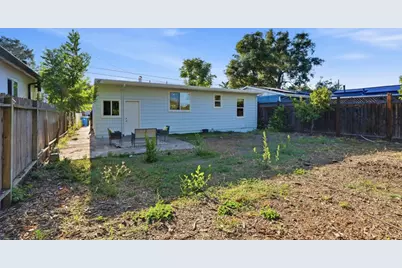 1030 Bradley Way, East Palo Alto, CA 94303 - Photo 27