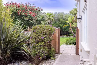 128 Spyglass Ln, Half Moon Bay, CA 94019 - Photo 27