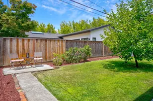 568 Leona Ln, Mountain View, CA 94040 - Photo 23