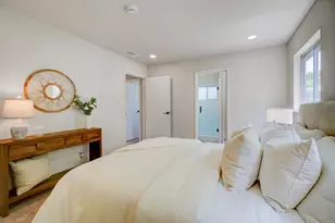 568 Leona Ln, Mountain View, CA 94040 - Photo 13