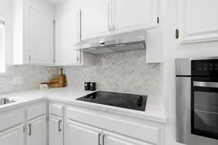 2497 Rossotto Dr, San Jose, CA 95130 - Photo 25