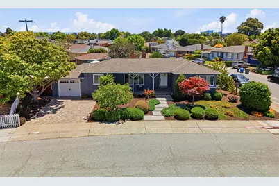 3801 Orinda Dr, San Mateo, CA 94403 - Photo 35