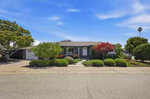 3801 Orinda Dr, San Mateo, CA 94403 - Photo 3