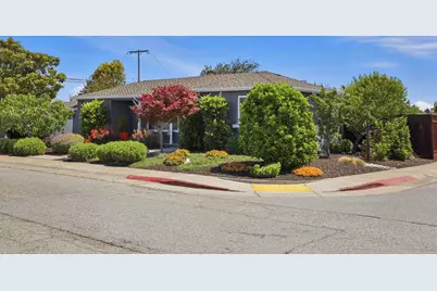 3801 Orinda Dr, San Mateo, CA 94403 - Photo 5