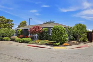 3801 Orinda Dr, San Mateo, CA 94403 - Photo 5