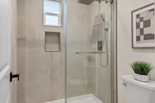 332 Lastreto Ave, Sunnyvale, CA 94085 - Photo 13