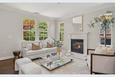 153 Laurelwood Dr, Novato, CA 94949 - Photo 3