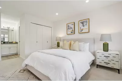 18899 Sara Park Cir, Saratoga, CA 95070 - Photo 13