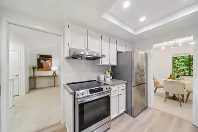 18899 Sara Park Cir, Saratoga, CA 95070 - Photo 11