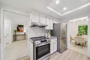18899 Sara Park Cir, Saratoga, CA 95070 - Photo 11