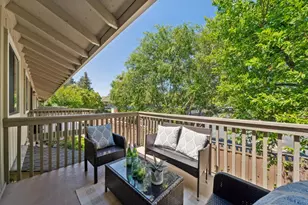 18899 Sara Park Cir, Saratoga, CA 95070 - Photo 17