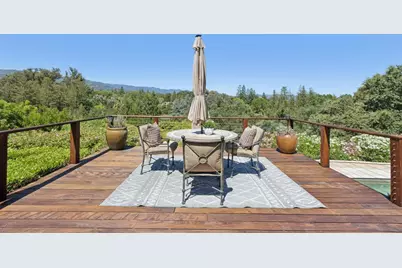 14275 Hilltop Way, Saratoga, CA 95070 - Photo 31