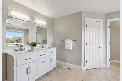 251 Starlight Ter, Santa Cruz, CA 95065 - Photo 13