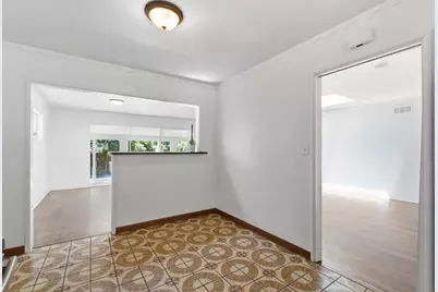 2033 San Carlos Ave, San Carlos, CA 94070 - Photo 13