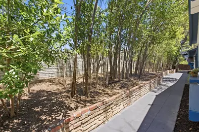 2033 San Carlos Ave, San Carlos, CA 94070 - Photo 27