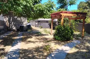 217 Semple St, Modesto, CA 95354 - Photo 5