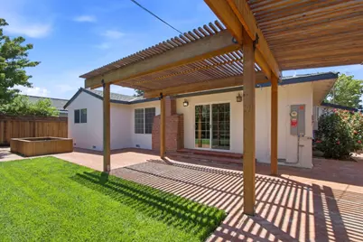 445 Colfax Dr, San Jose, CA 95123 - Photo 21