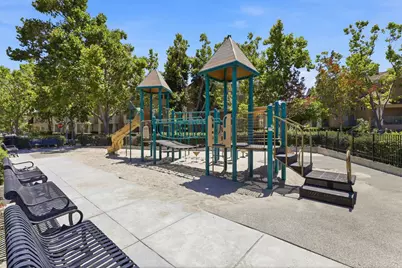 175 Irene Ct, Mountain View, CA 94043 - Photo 35