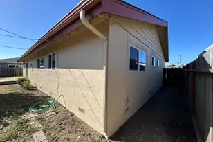 737 St Ann Dr, Salinas, CA 93901 - Photo 7