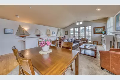 15th St, Pacific Grove, CA 93950 - Photo 15