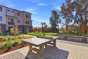 1129 Esther Ct, Palo Alto, CA 94303 - Photo 17