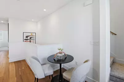 1129 Esther Ct, Palo Alto, CA 94303 - Photo 7