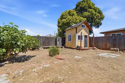 216 N 25th St, San Jose, CA 95116 - Photo 47