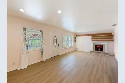 1290 De Solo Dr, Pacifica, CA 94044 - Photo 7