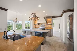17864 Holiday Dr, Morgan Hill, CA 95037 - Photo 47