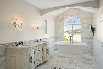 17864 Holiday Dr, Morgan Hill, CA 95037 - Photo 71