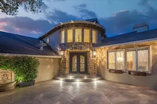 17864 Holiday Dr, Morgan Hill, CA 95037 - Photo 15