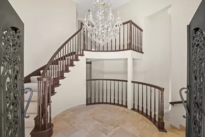 17864 Holiday Dr, Morgan Hill, CA 95037 - Photo 23