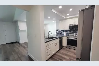 67 Silcreek Dr Silcreek Drive, San Jose, CA 95116 - Photo 21