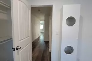 67 Silcreek Dr Silcreek Dr, San Jose, CA 95116 - Photo 37