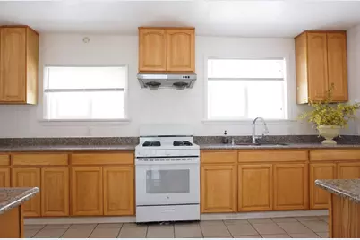 2950 68th Ave, Oakland, CA 94605 - Photo 9