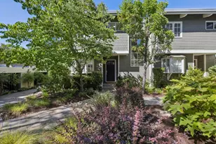 712 University Dr, Menlo Park, CA 94025 - Photo 1