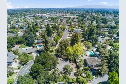 11980 Brookglen Dr, Saratoga, CA 95070 - Photo 17