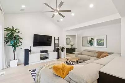 25 Hilltop Ct, San Ramon, CA 94582 - Photo 13