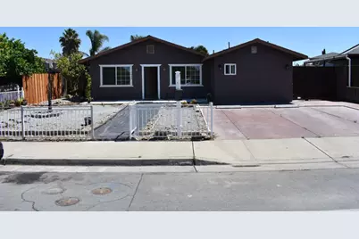 1040 Central Ave, Hollister, CA 95023 - Photo 1
