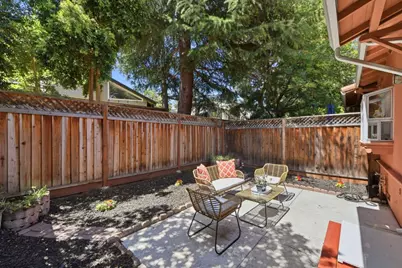 117 Gladys Ave, Mountain View, CA 94043 - Photo 23