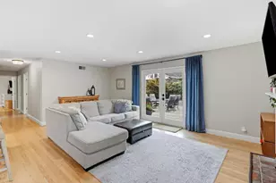 3763 Willowview Dr, San Jose, CA 95118 - Photo 7