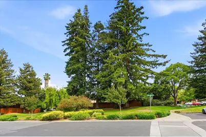 4713 Malero Pl, San Jose, CA 95129 - Photo 33