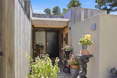 24520 Outlook Dr 17, Carmel, CA 93923 - Photo 1