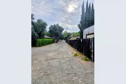 920 Gum Ave, Woodland, CA 95695 - Photo 11