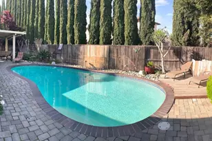 4037 Steamboat Cove Ln, Stockton, CA 95219 - Photo 11