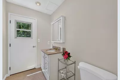 1663 Finch Way, Sunnyvale, CA 94087 - Photo 21