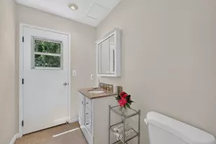 1663 Finch Way, Sunnyvale, CA 94087 - Photo 21