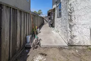 103-105 Holm Rd, Watsonville, CA 95076 - Photo 7
