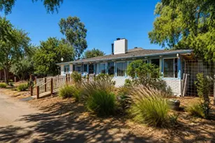 433 Mansfield Rd, Hollister, CA 95023 - Photo 1